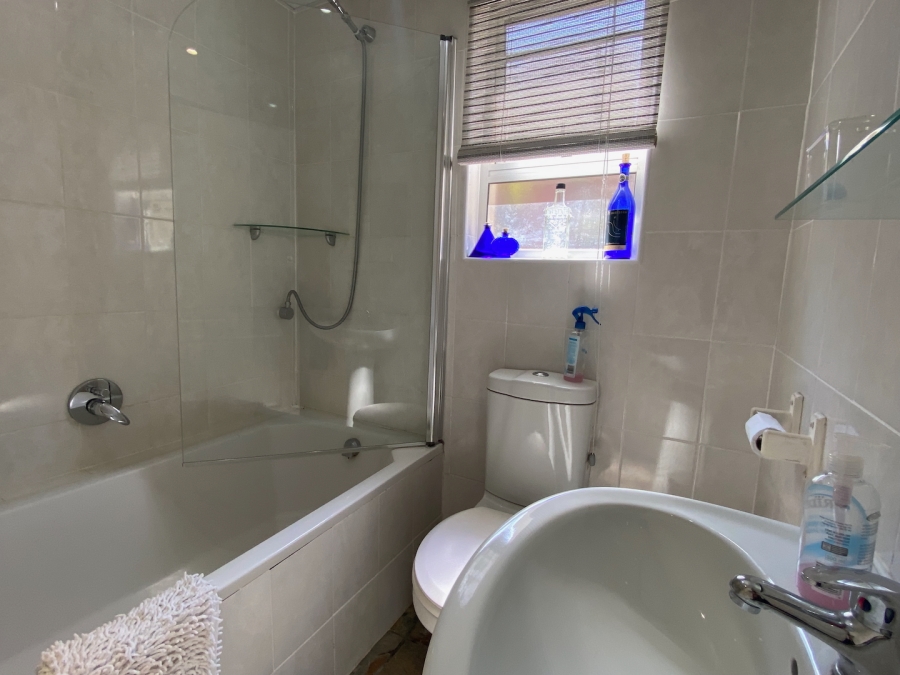 7 Bedroom Property for Sale in Cintsa East Eastern Cape